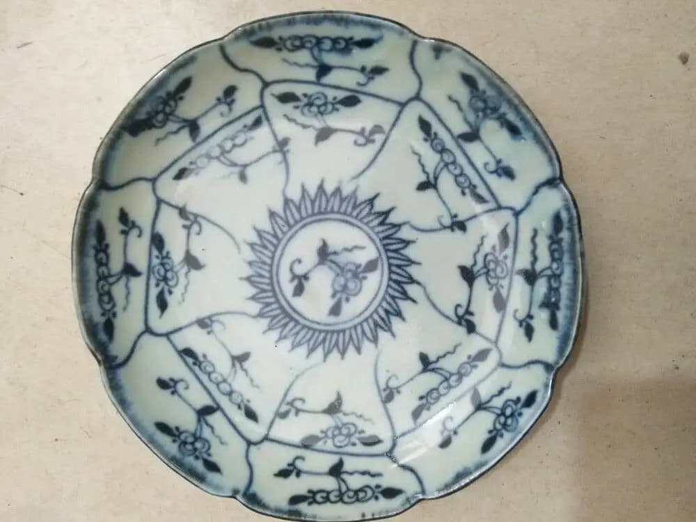 Chinese Old Porcelain Blue and White Porcelain Bowl Plate Modern Exquisite Handicrafts