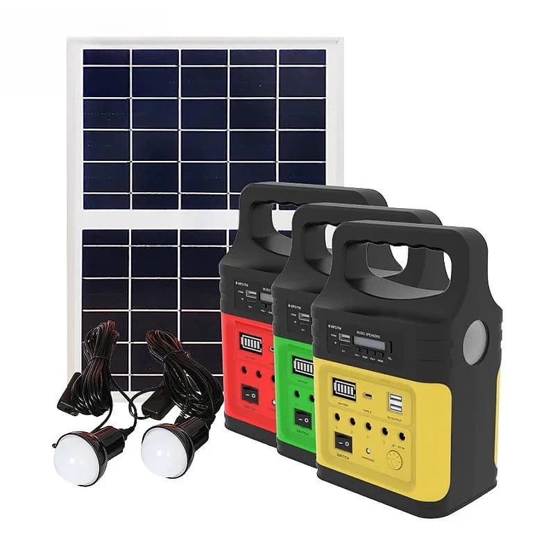 Multifunctional Usb Charging 5V/2A Photovoltaic Package Product Power Supply World Solar Radio with Light/FM Power Pack