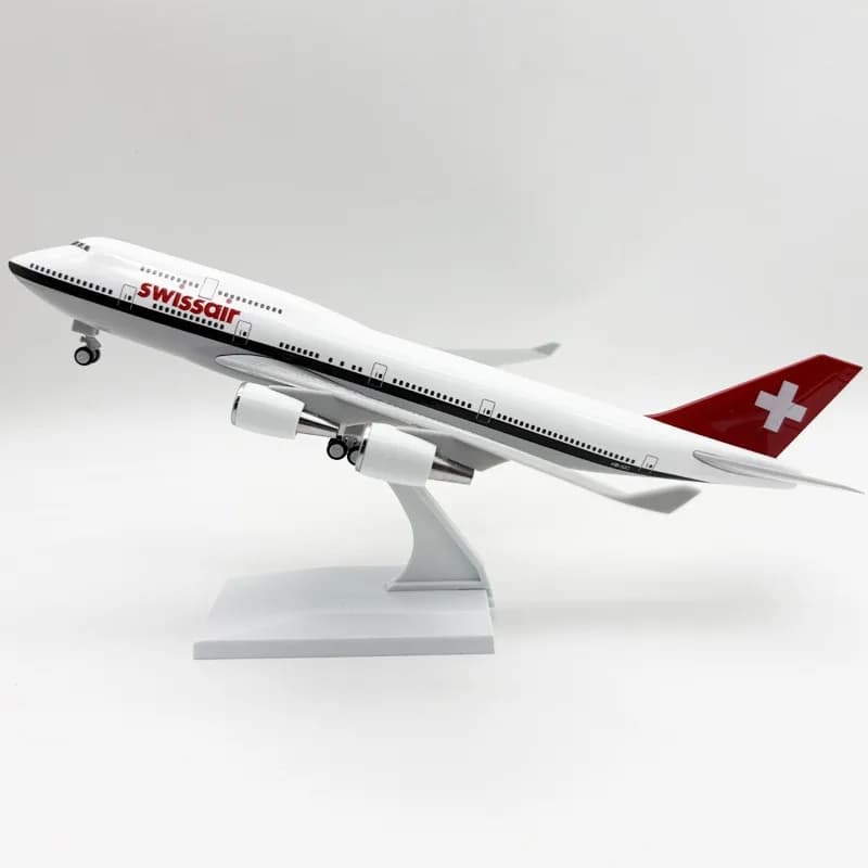 Wholesale Price Gift Set 30cm Resin Material Boeing 747  Airplane Model Die Casting Model Airplane