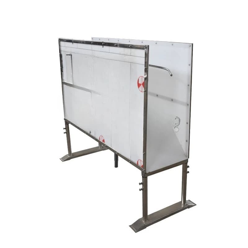 Poultry slaughtering line slaughtering poultry with airsickness chickens, ducks and geese