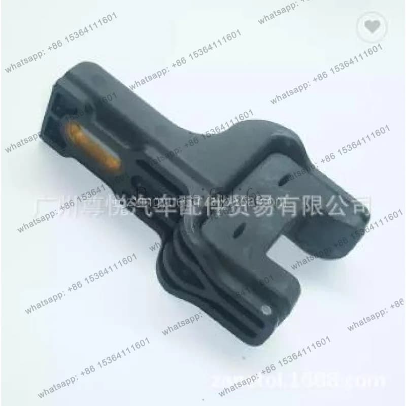 For 300C'05-16 Car Water Tank Cover DA596474AD