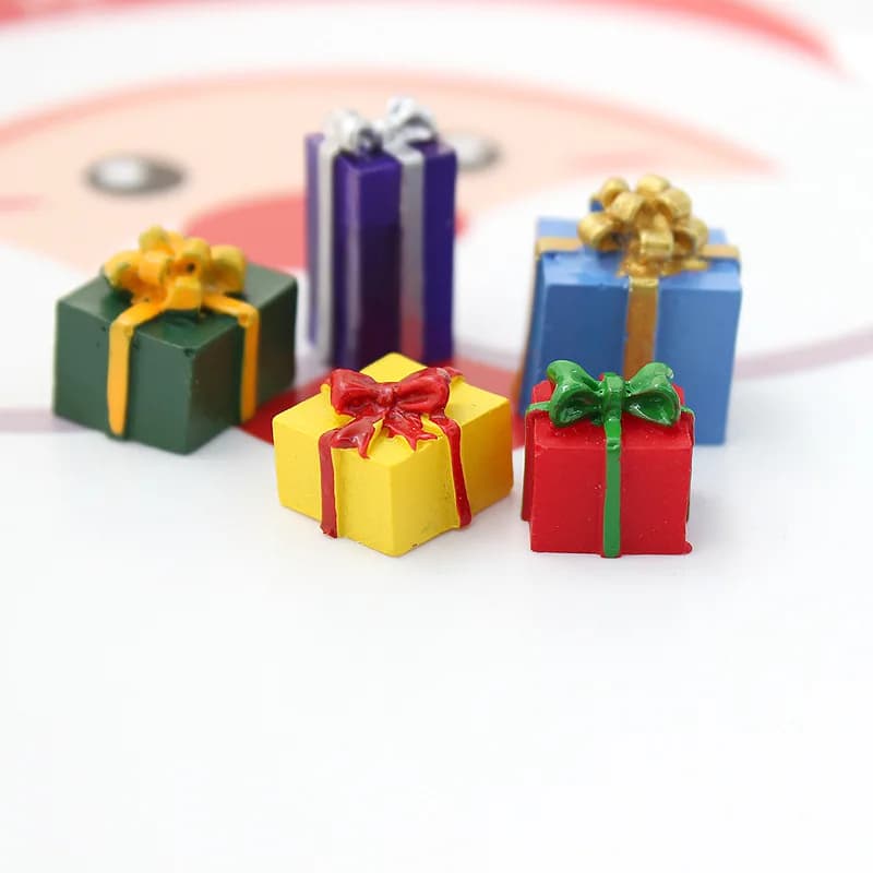 10Pcs 3D Christmas Gift Box Planar Resin Flatback Crafts Miniatures Craft Children Cabochon Cute Desk Accessories Heart Art Nail