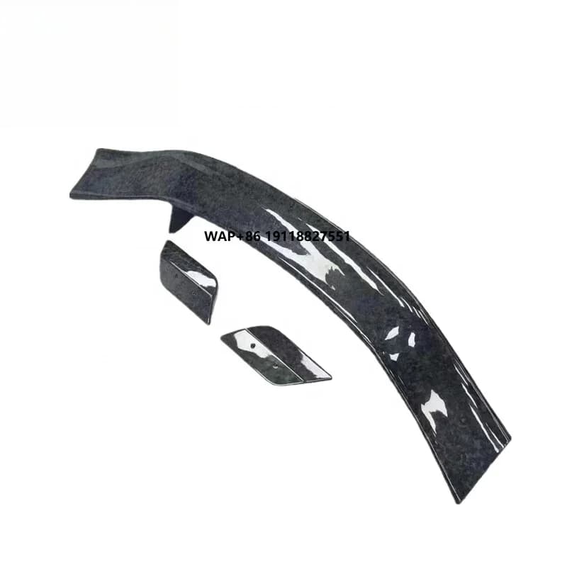 High Quality Dry Carbon Fiber Rear Spoiler Wing BTC Style for New Aston Martin DBX