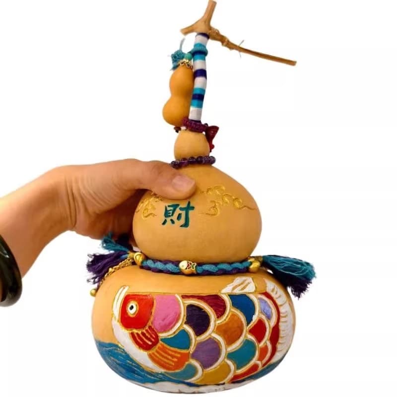 Special-shaped gourd, natural gourd pendant, money bag, gourd ornament, pure hand-carved painting, hot stamping, painting fish
