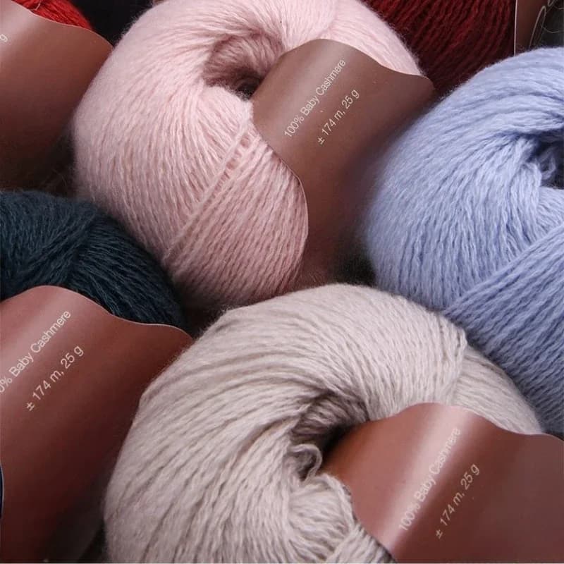Small cashmere 174 meters/25 grams, cashmere medium fine wool