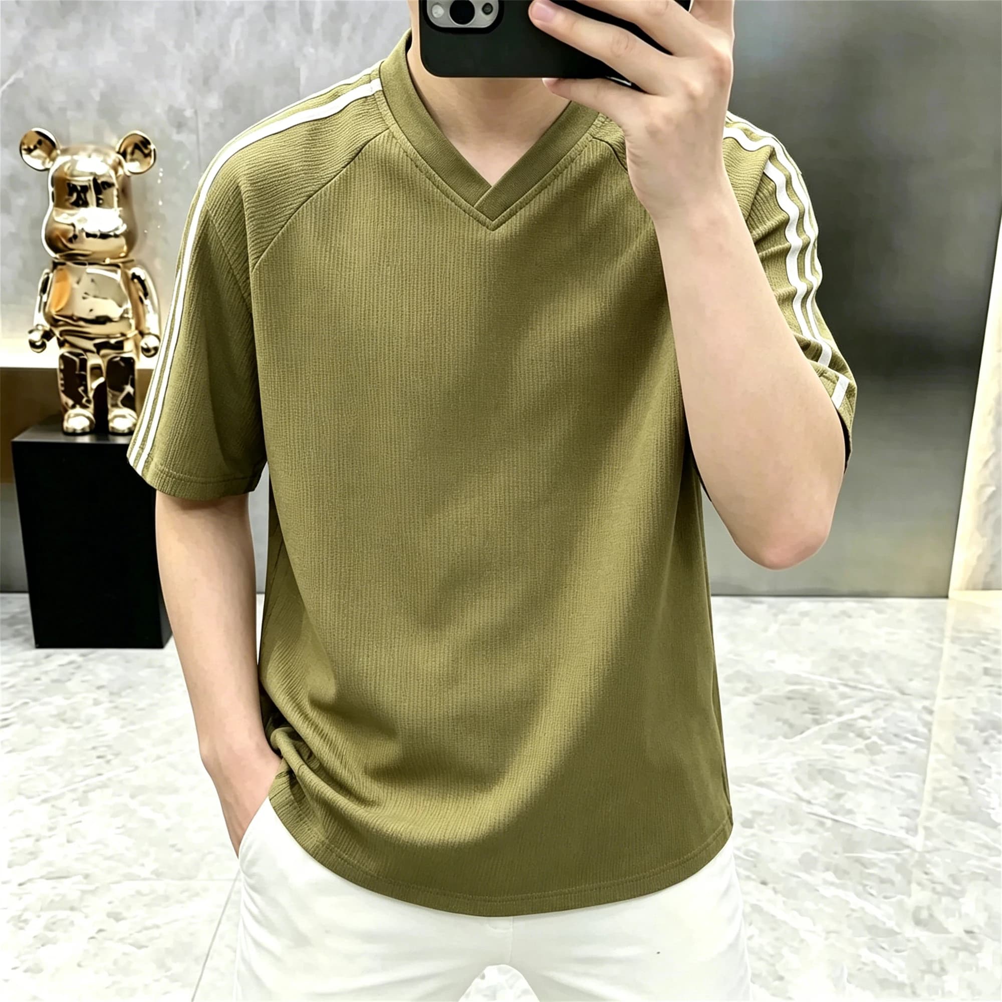 2026 Summer New Style Men's Short-Sleeved V-Neck Fashion Casual Trendy Multi-Complimentable Loose Top Lightweight T-Shirt