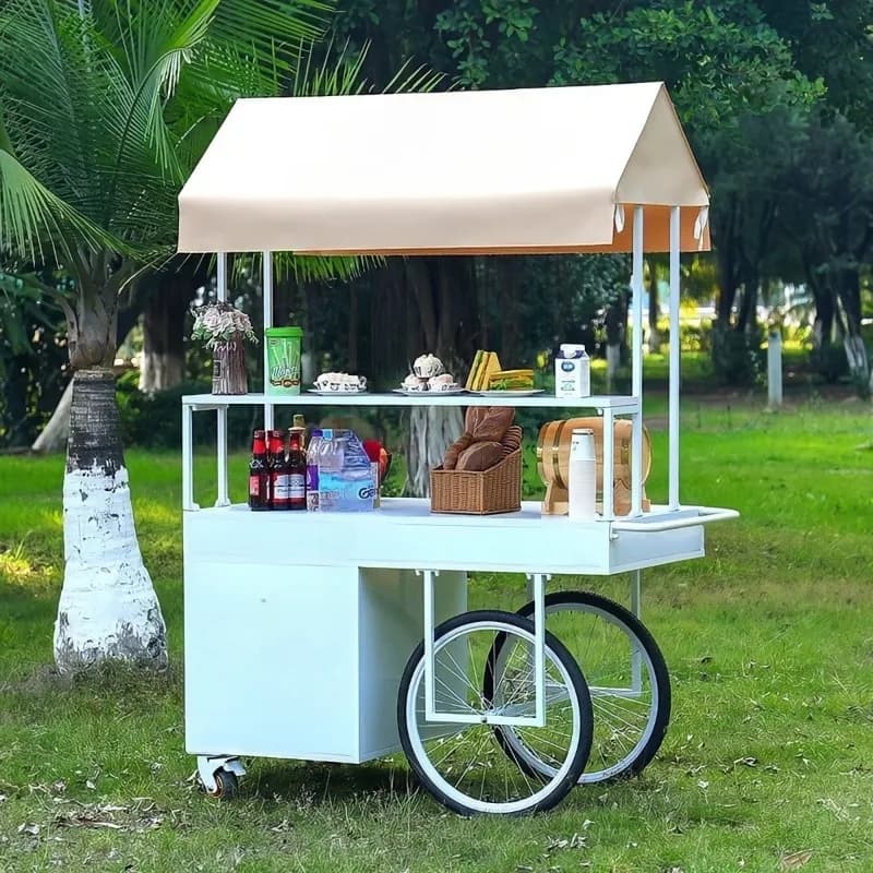 Outdoor stalls, movable float shopping mall stores, display trucks, hotel attractions coffee trucks, ice cream dining trucks