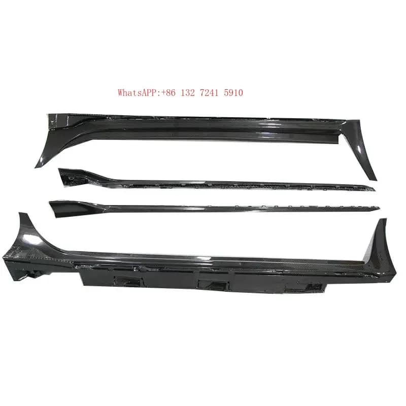 Dry Carbon Fiber Upgrades the Side Fenders