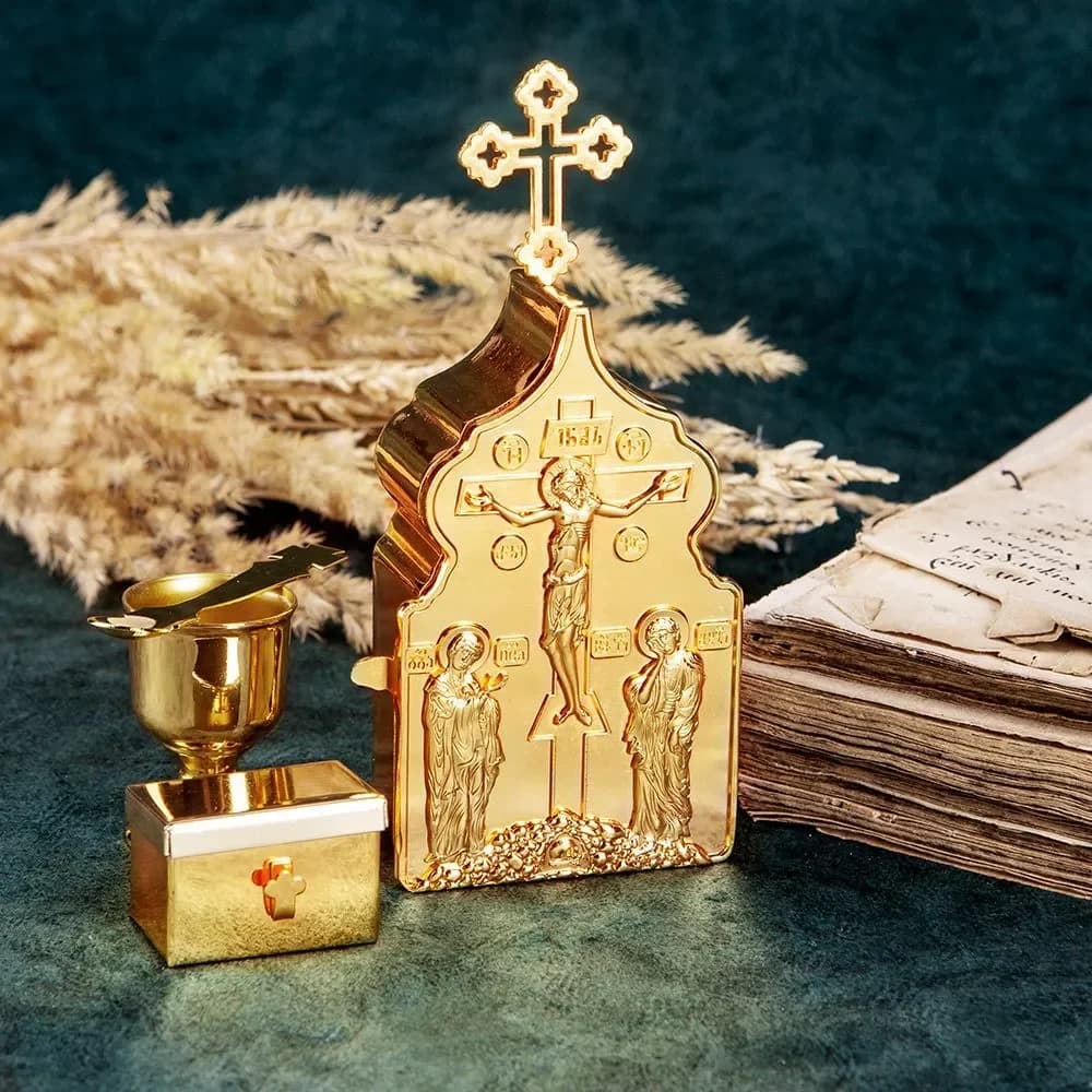 HTISOK Holy Grail Holy Box Gold-plated Liturgical Supplies Holy Communion Cup Mass Supplies Religious Decor & Gift