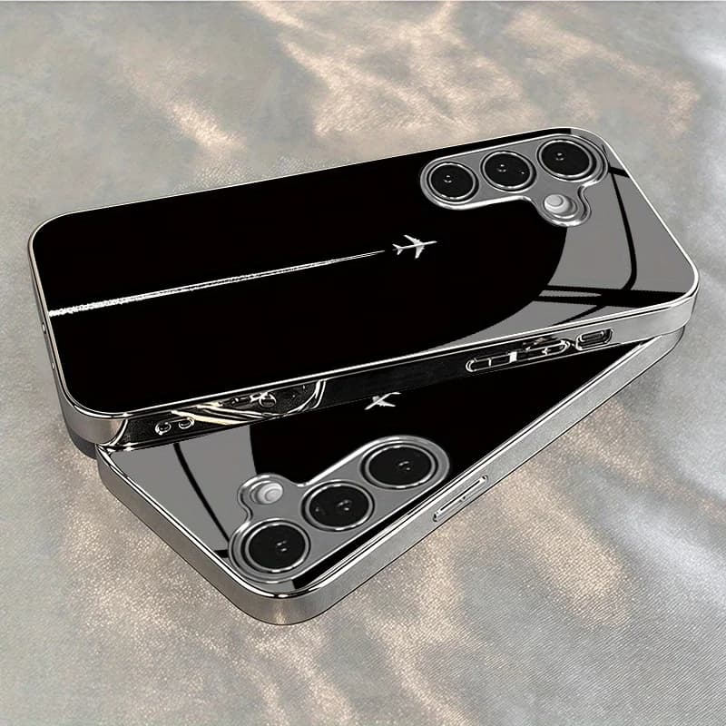 Black Background Airplane Trailing Pattern Glass Case for Galaxy S20/S20+/S20 Ultra/S20 FE/S21/S21 Ultra/S21+/S21 FE/S22
