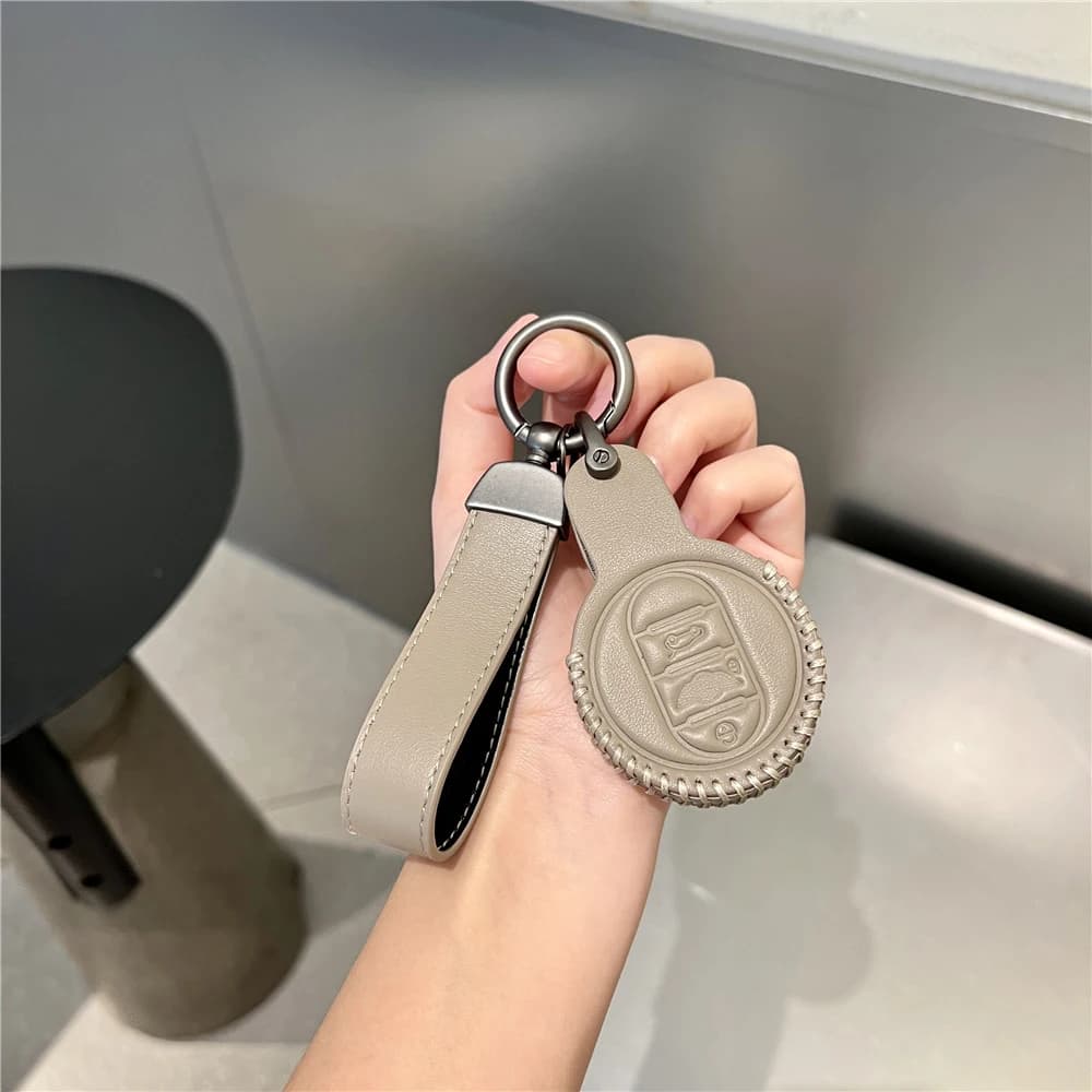 Leather Car Key Shell Fob Cover Shell Keychain For BMW MINI COOPER S ONE JCW F54 F55 F56 F57 F60 CLUBMAN COUNTRYMAN Car Key Bag