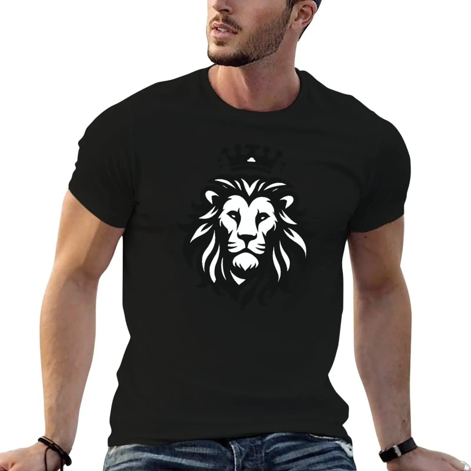 Lion with a king's crown - Vectorized T-Shirt Casual Holiday Short Sleeve Tee