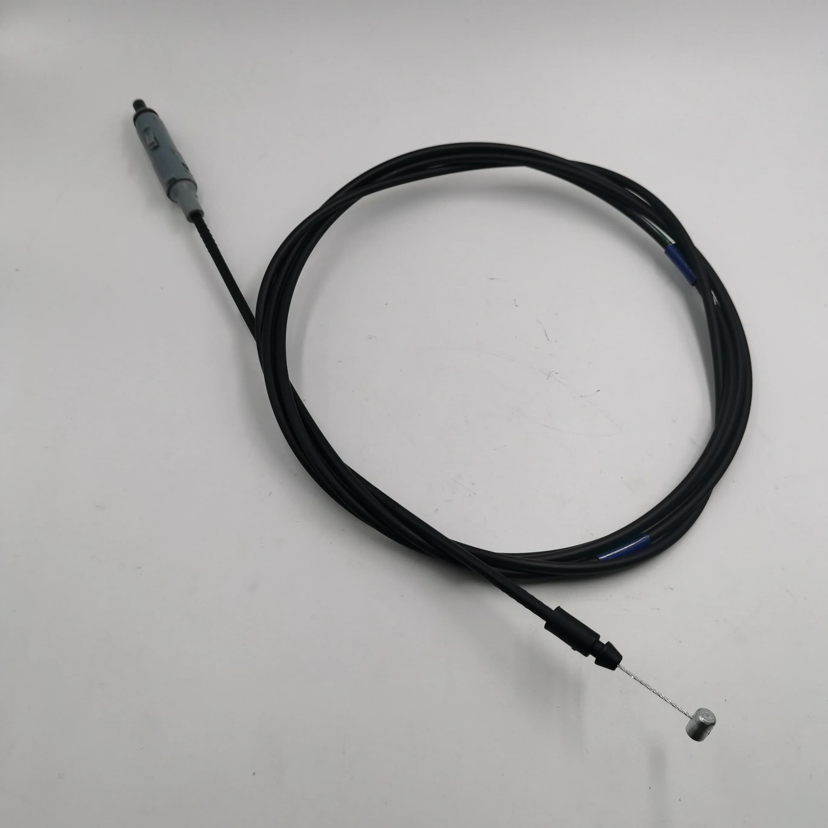 1pc for 14-22 toyotas Yariss VIOSs FS Fuel tank cover rope fuel tank cover wire switch buckle