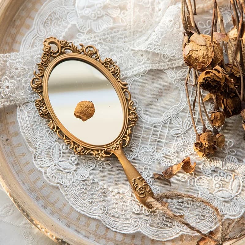 French Retro Handheld Mirror Portable Makeup Mirrors Decorative Exquisite Small Mirror Photo Props Decoration Maison Espejo