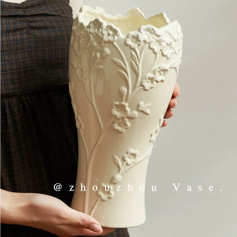 French Light Luxury Relief Cream Style Ceramic Vase Home Decor Living Room Water Flower Arrangement Tableware Decorative Piece