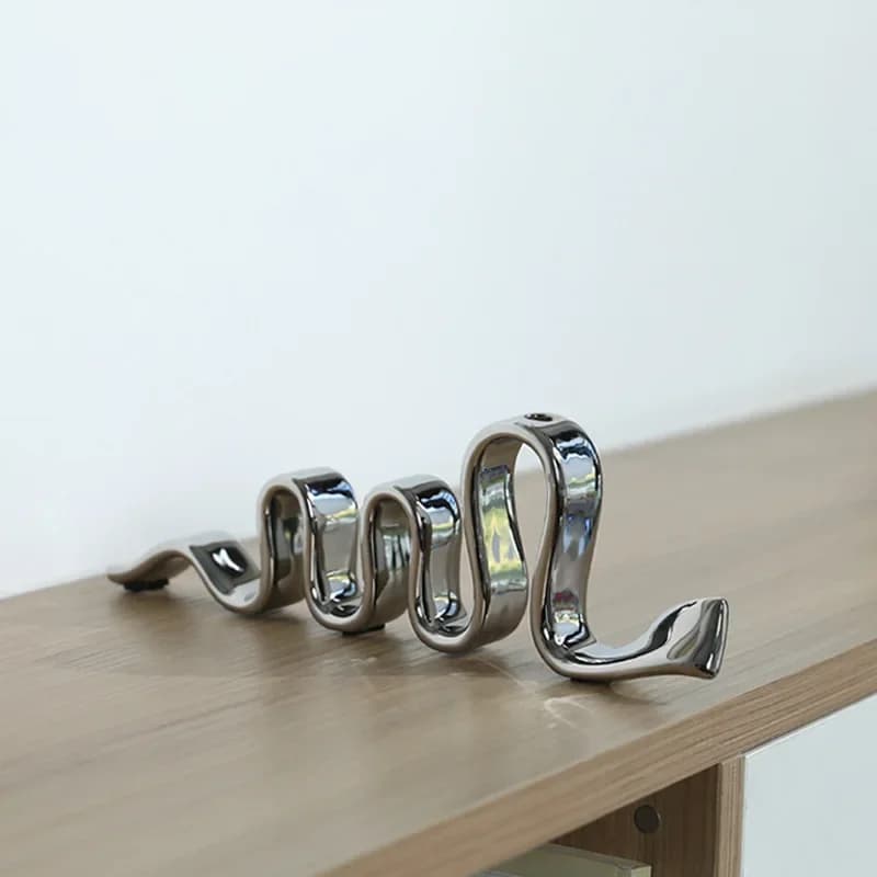 U2  Silver Ceramic Ornaments Abstract Geometric Curved Ribbon Flower Arrangement Handicrafts Bookshelf Pleated Rope  Decoration
