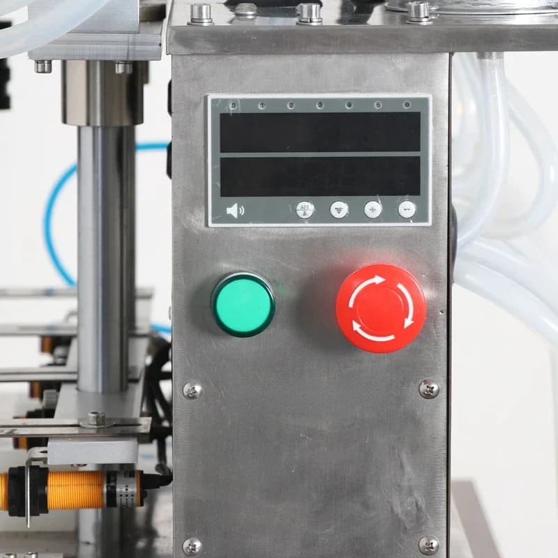 Machine Florida Water Essential Oil Four-Head Vacuum Negative Pressure Liquid Filling Machine