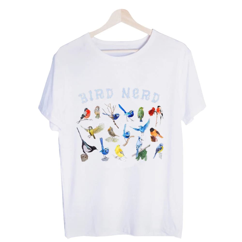 Men's Bird Graphic Tee, Short Sleeve Crew Neck T-Shirt for Casual Outdoor and Nature Enthusiast Outfits