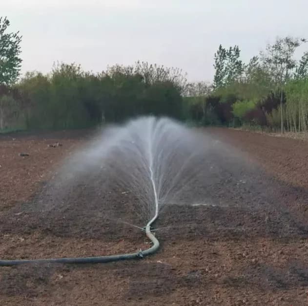 China Fast Shipping Farm Spray Irrigation System Watering Hose Customizable 25-75mm Irrigation Spray Rain Hose