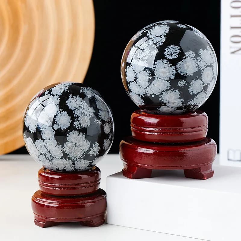Natural Snowflake Obsidian Crystal Sphere Christmas Home Decor Polished Black-White Stone Ornament Festive Tabletop Decoration