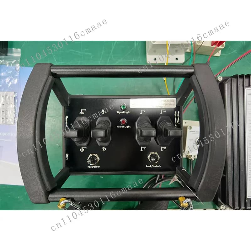 Suitable for hand-integrated remote control, wireless proportional industrial remote control