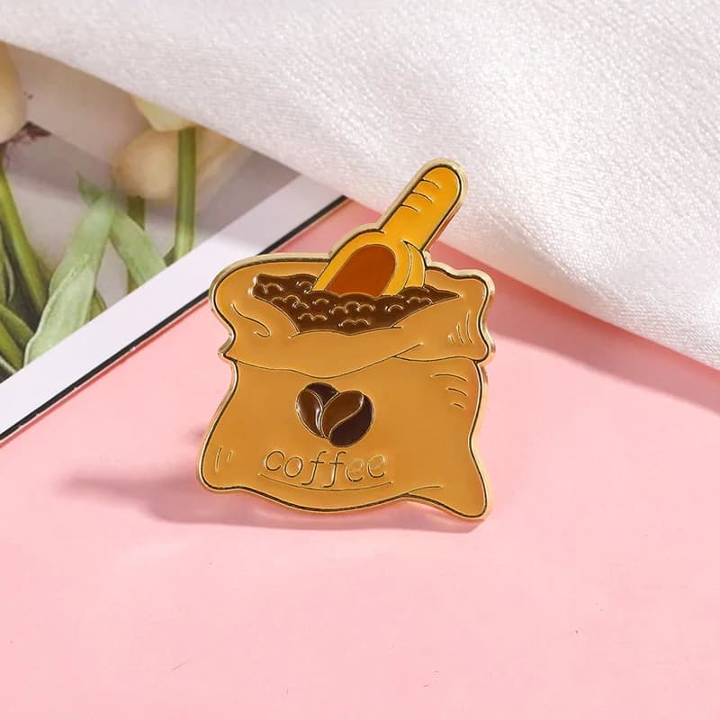 Cartoon Cute Coffee Bean Brooches Casual Alloy Drop Oil Badge Pin DIY for Clothes Bags Shoes Hat Scarf T-shirt Jeans Accessories