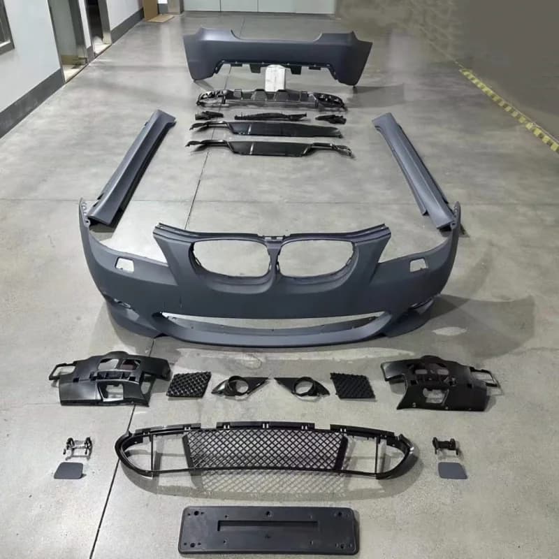 Factory Price Auto Body Parts Body Kit For E60 520d 525i 2003-2010 Upgrade to MT Body Kit Car Bumper Other Auto Parts