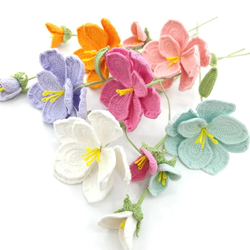 New Handwoven Crochet Bouquet Creative Knitted Flower Finished Crochet Flowers Room Wedding Decor Gift