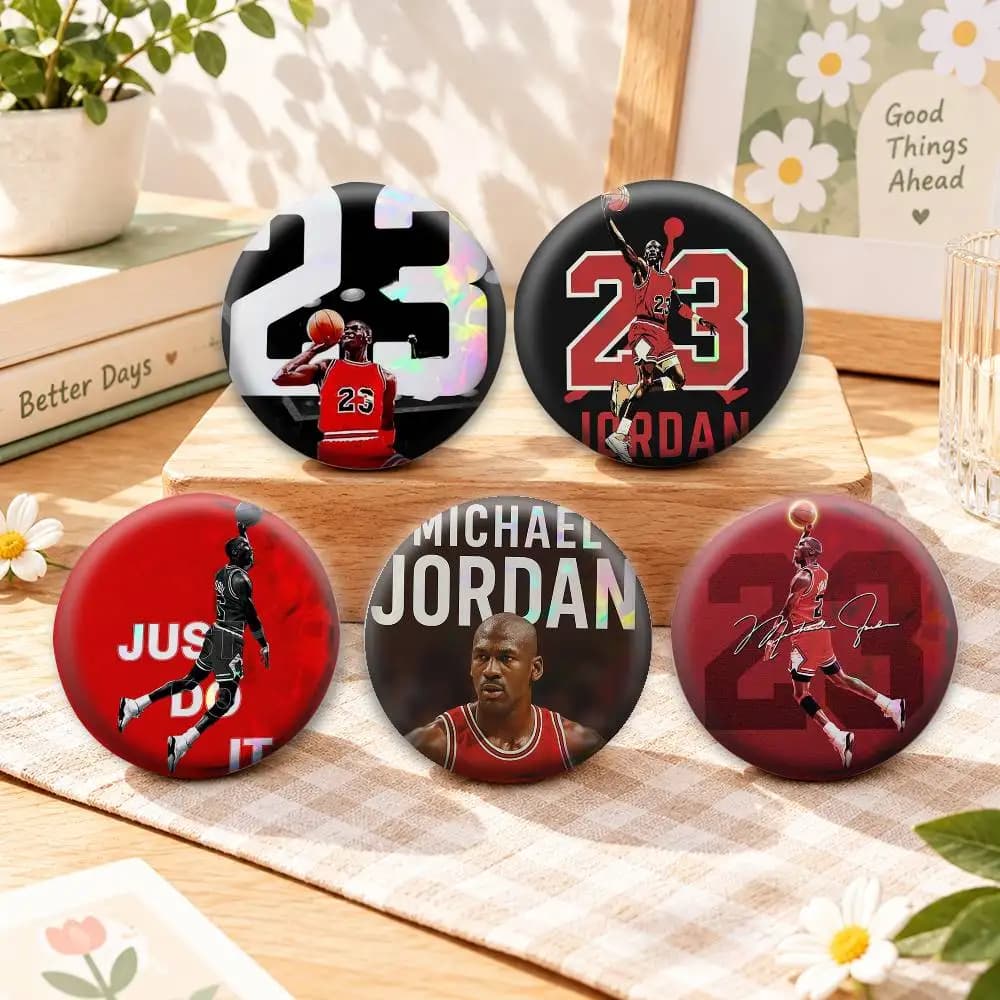90s Basketball M-Michael Jordan Badges Creative Tinplate Button PinsBrooch Badge Clothes Backpack