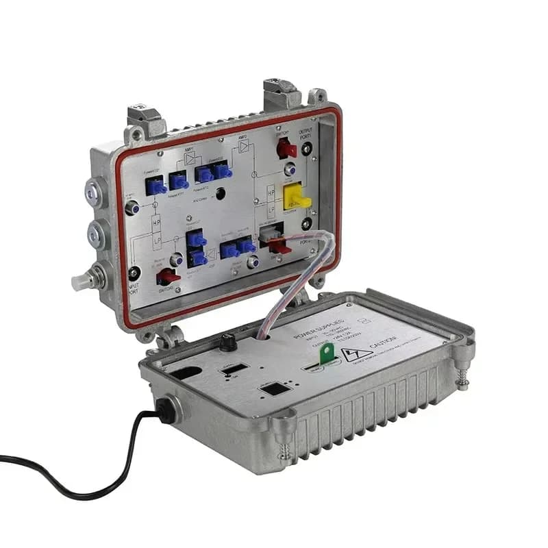 110V Two-stage RF CATV Boost Amplifier (SXG402) Optical Fiber Equipment