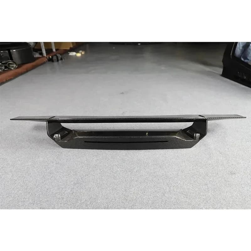 High Quality Dry Carbon Fiber Rear Wing Spoiler