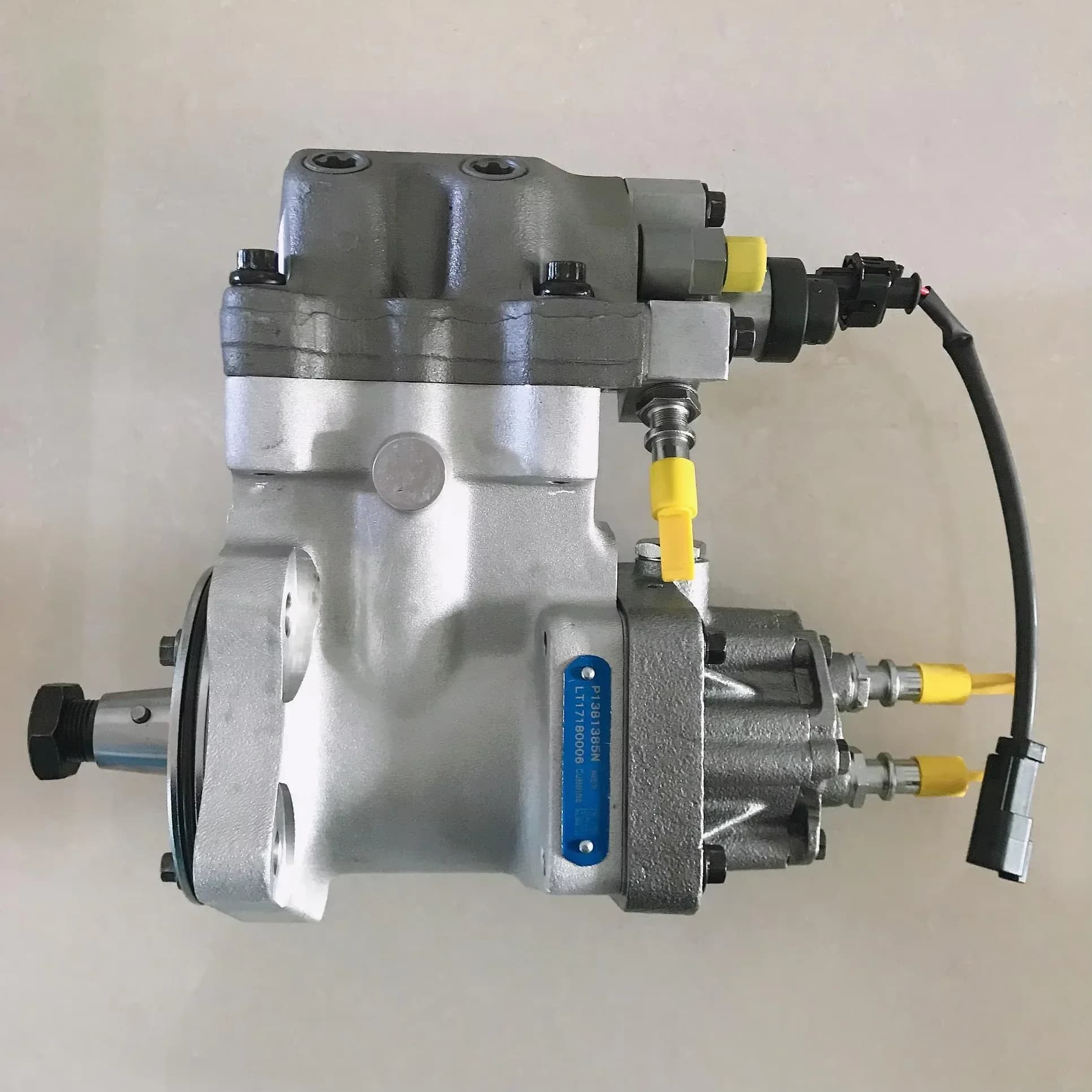 Excavator 6D114 Fuel Pump Dies el Pump 5594766 6745-71-1170 6745711170 4921431 3973228 for PC300-8 ISL8.9 QSL9 6D114
