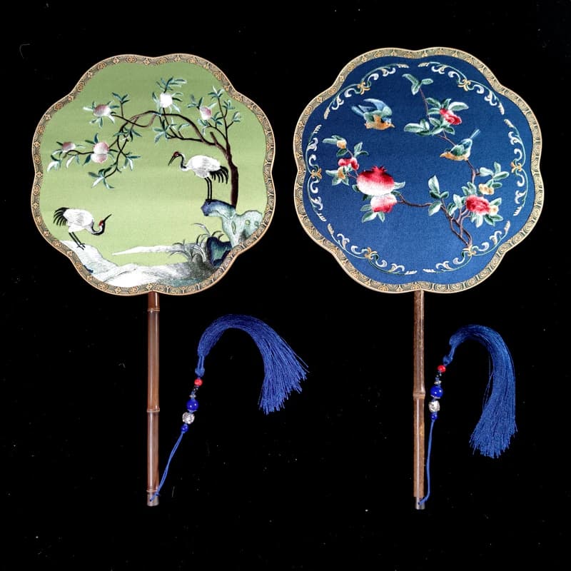 Double Sided Embroidery Classical Decorative Fan Hanfu Dance Fan Women's Long Handle Bamboo Embroidery Round Fan