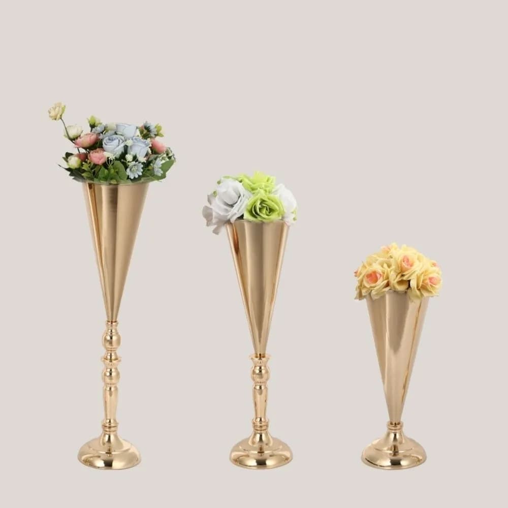 Decorative Golden Silver Wedding Flower Vases European Style Iron Centerpiece Vases Romantic Candle Holder Party