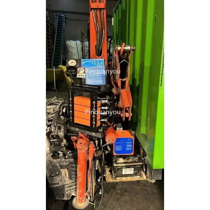12V Chile 4-Way Remote Control Crane Motors for Truck Palfinger - Heavy-Duty Remote Operated Cranes