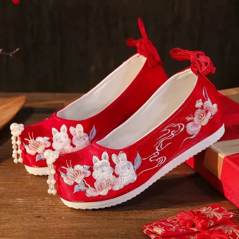 34-44 Large Size Hanfu Shoes Women Chinese Ancient Embroidery Shoes Blue Red White Vintage Embroidery Hanfu Shoes Plus Size