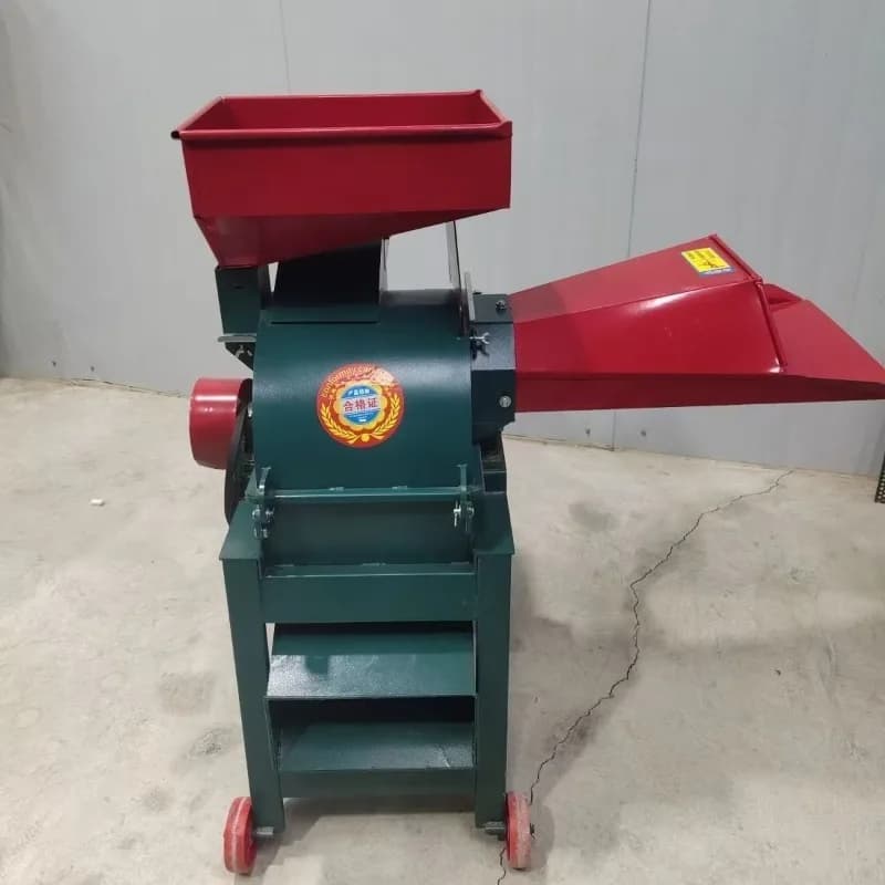 guillotine kneading and shredding machine breeding pig horse, cow, sheep, chicken, duck and goose equipment