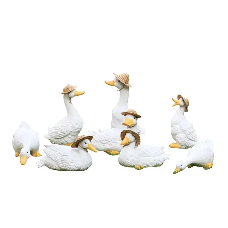 Creative simulation duck ornament, resin villa park forest animal sculpture, outdoor garden garden decoration