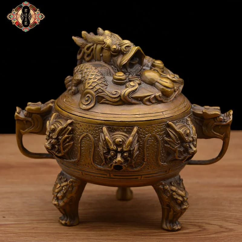 Bronze ware Large brass nine-dragon incense burner, a collectible decorative piece