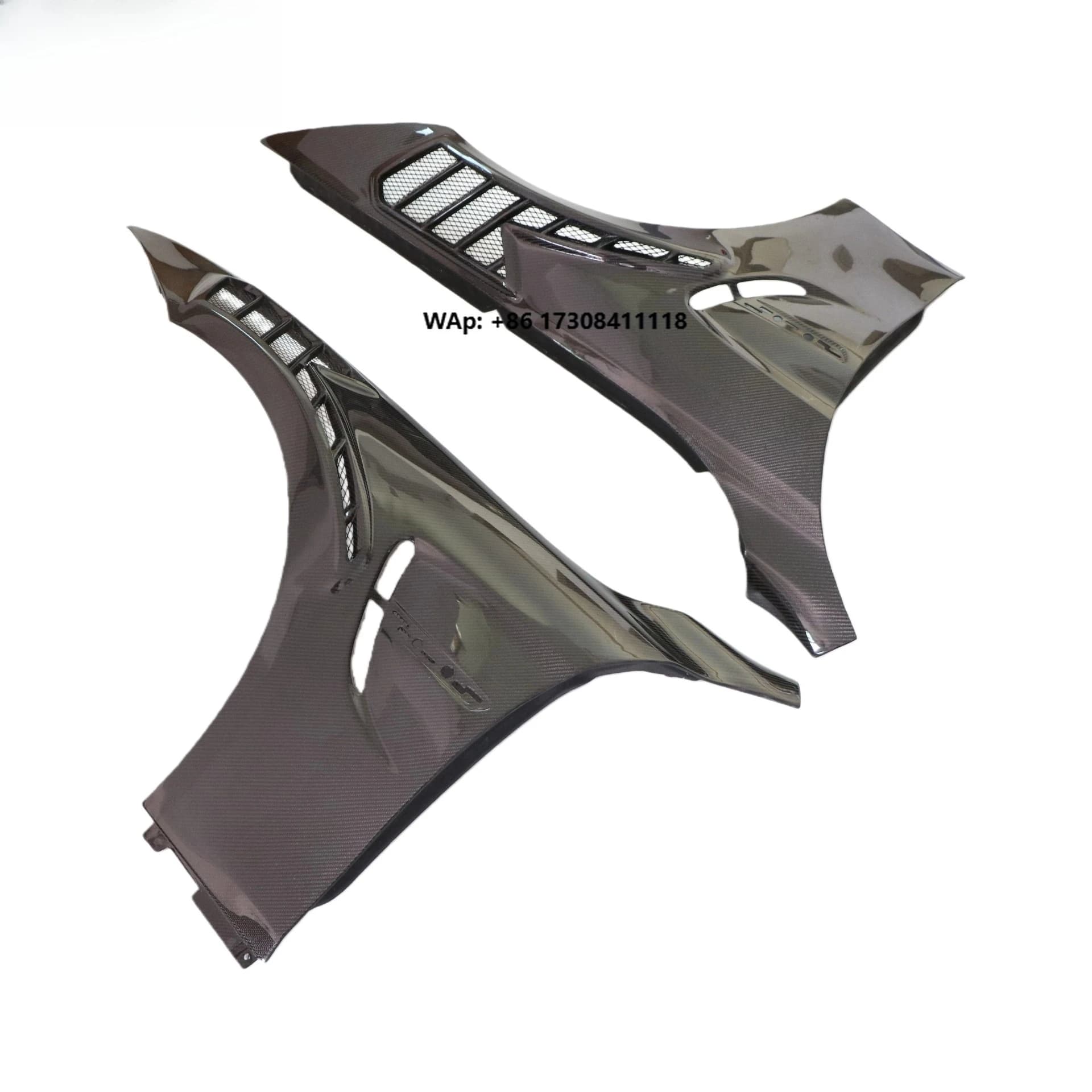 F82 M4 RS Style Carbon Fiber Fenders for M4