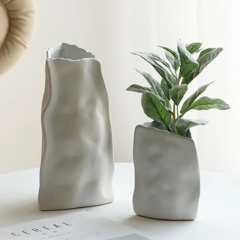Nordic Irregular Art Ceramic Vase, Creative Dry Flower Arrangement Pot Home Decor for Living Room Entrance Dining Table