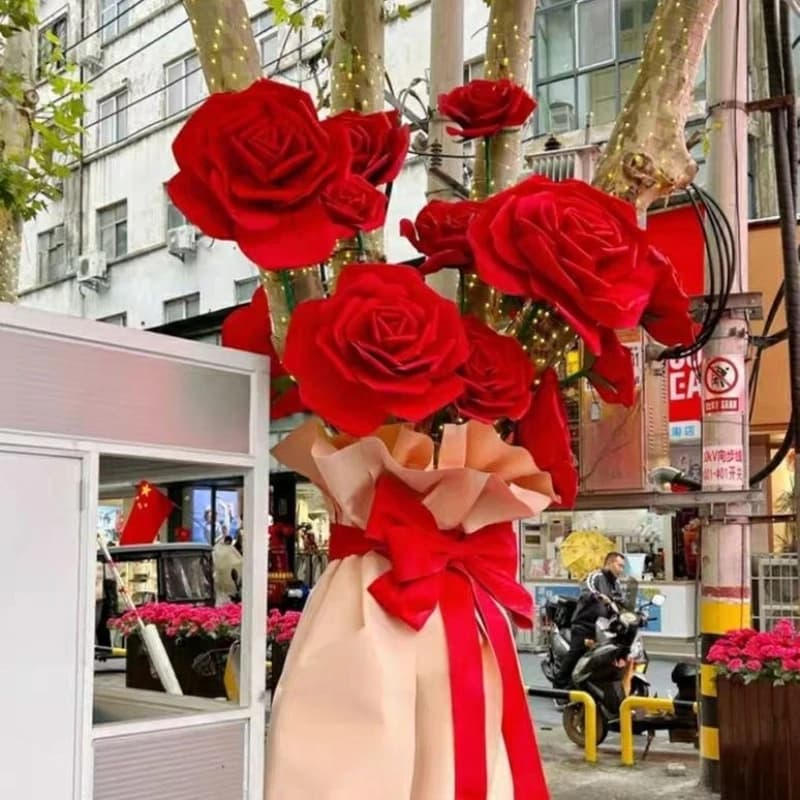 Outdoor giant rose tree Valentine's Day rose window decoration large wedding background wall shopping mall layout