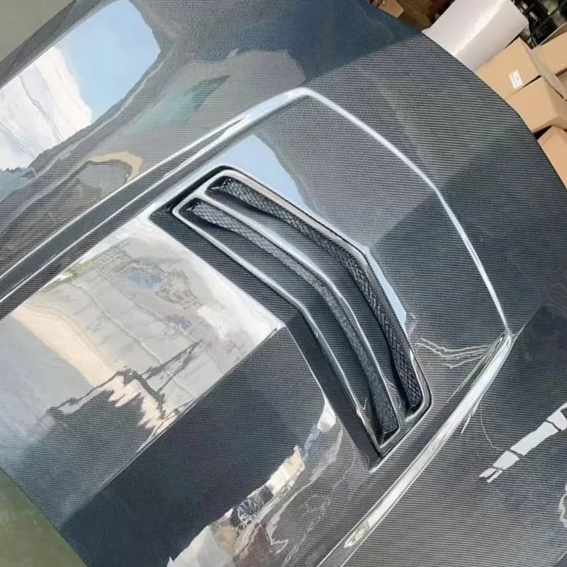 Car Bonnet Carbon Fiber Engine Hood for CT6 Hood Cover Body Parts Auto Accessories
