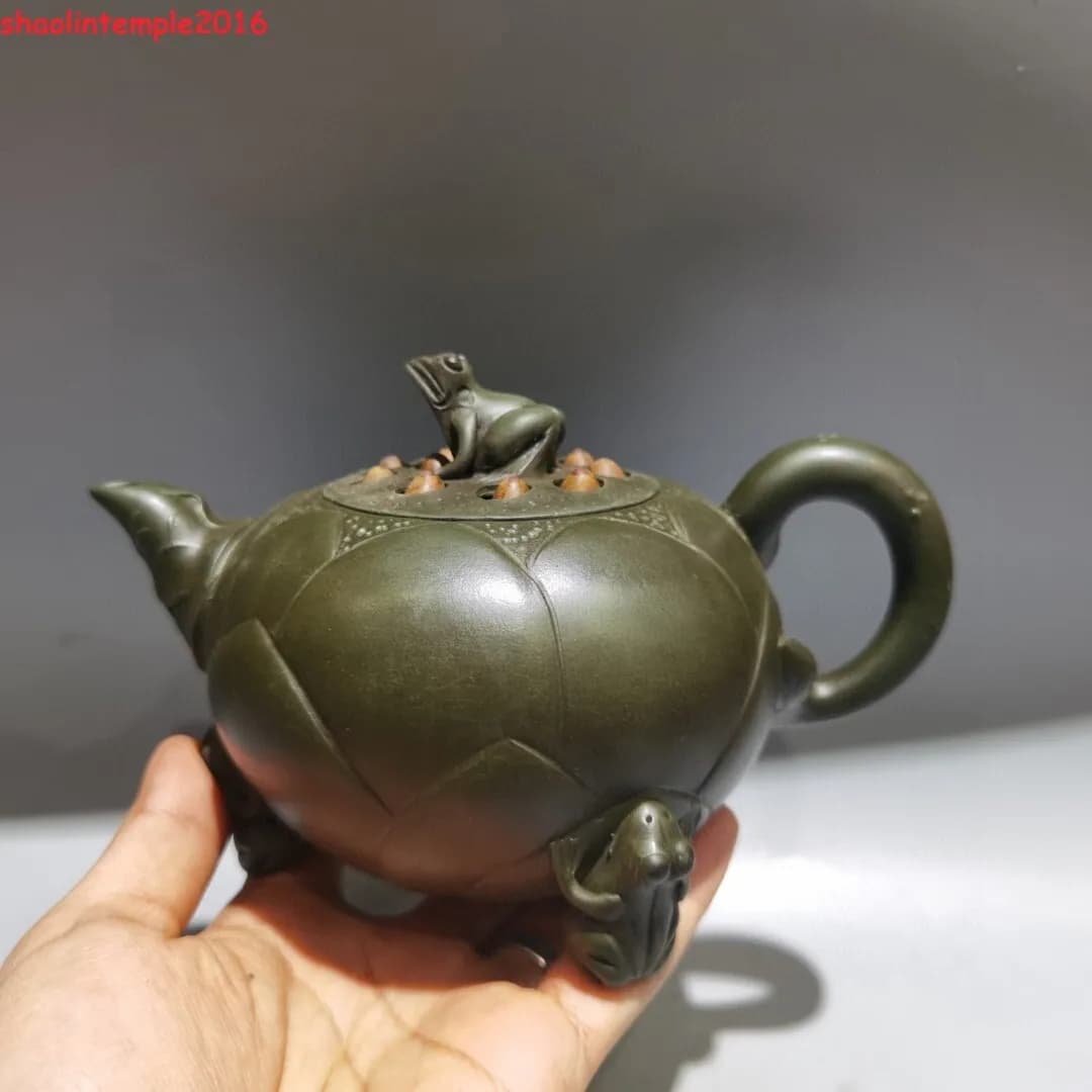 6.8''Old Chinese Yixing Zisha Exquisite purple clay teapot Marke