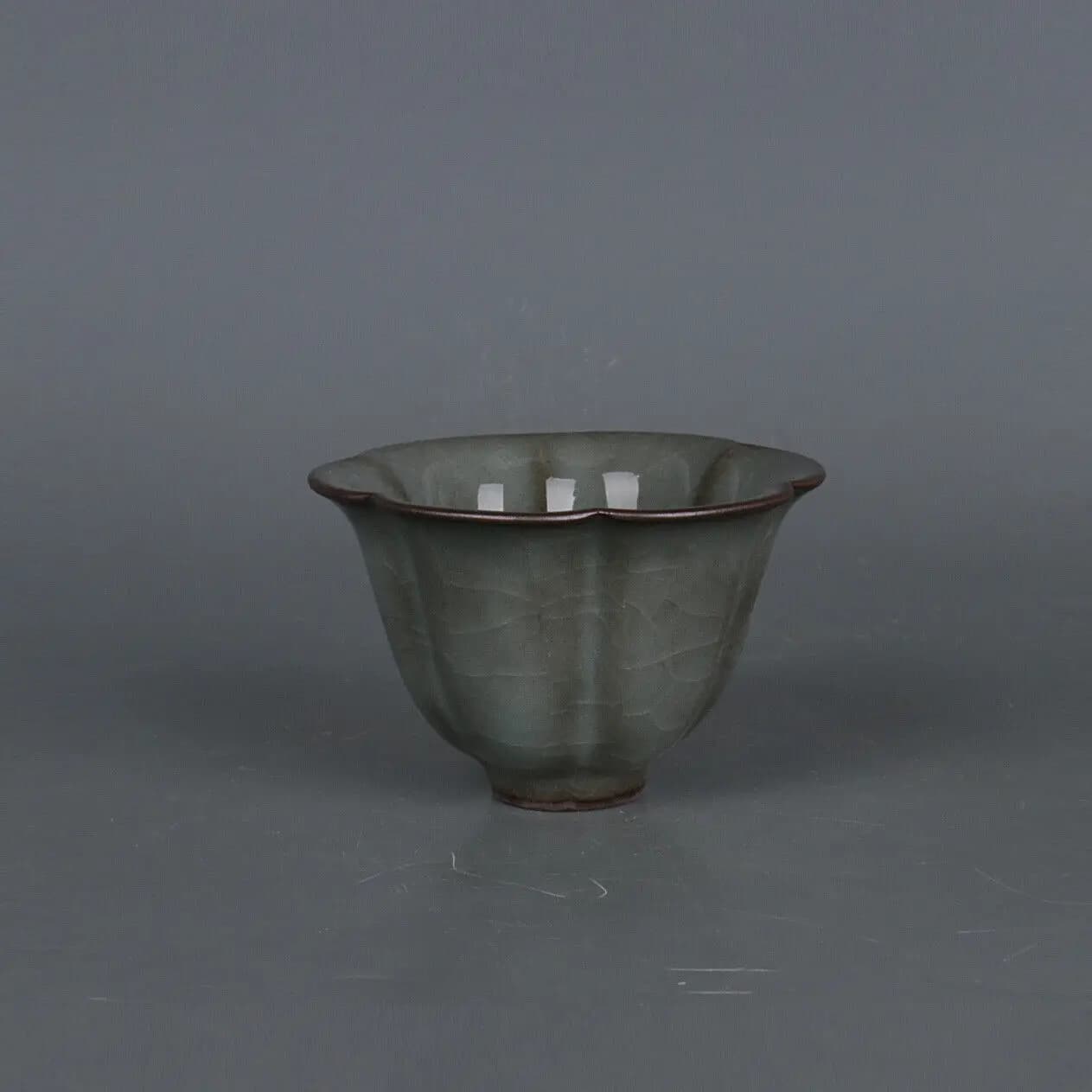 3.3" Collection Chinese Song Porcelain Guan Kiln Hacking Lotus Leaf Cup