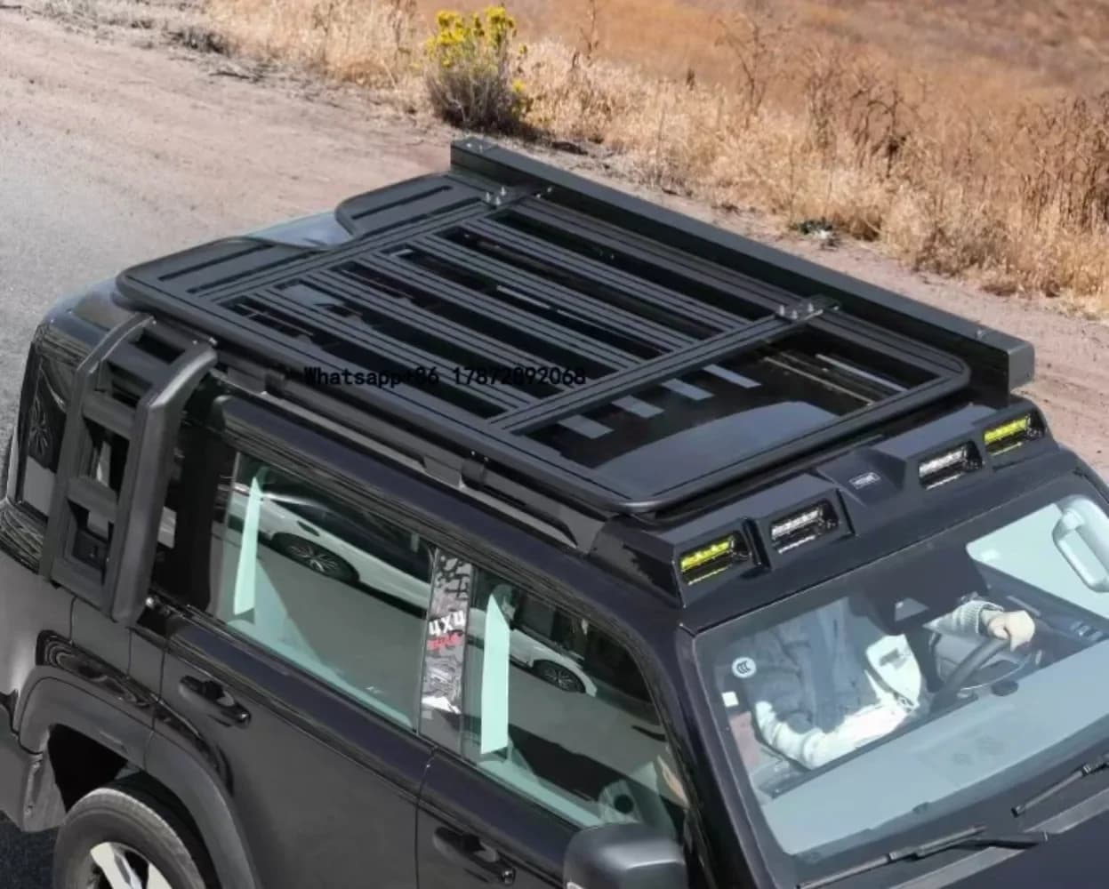 Roof Rack Platform for Beijing BJ40, Custom Modified Luggage Carrier with High Load Capacity and Large Practical Space.