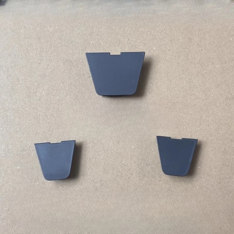 1pcs For Volkswagen 19-23 Bora Door Inner Panel Screw Plug Cover