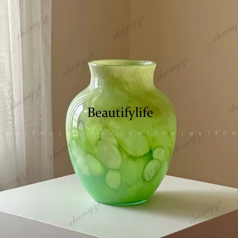 A95 super beautiful green holly vase ornament living room flower arrangement light luxury high sense