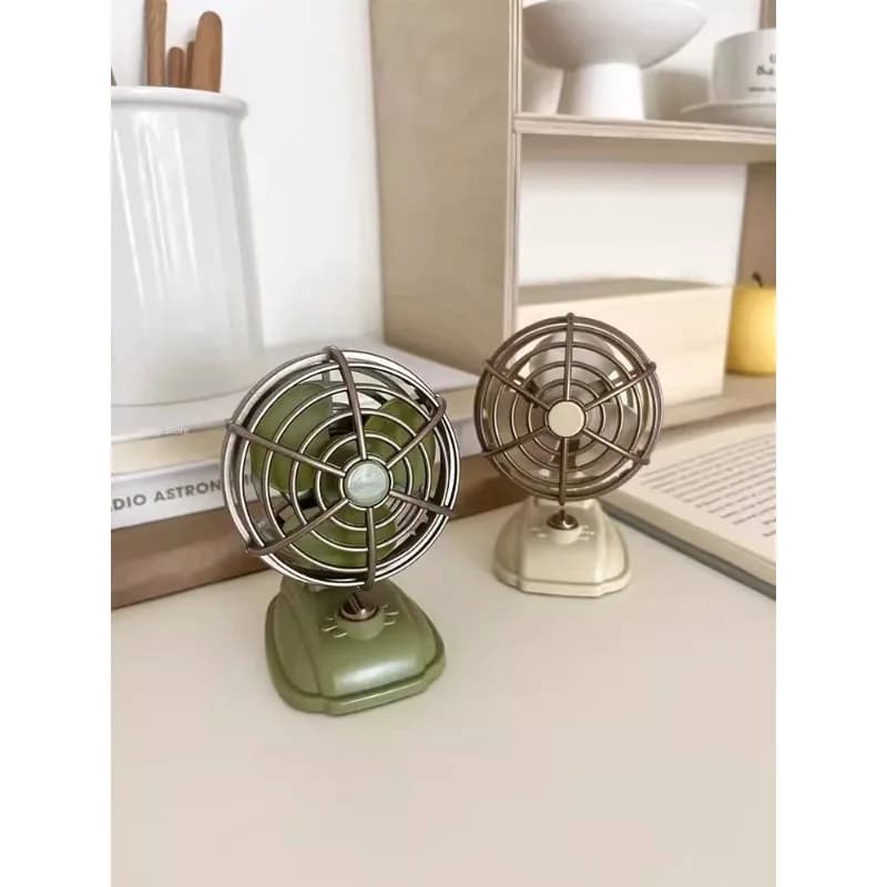 Retro Desktop Small Fan USB Charging Mini Portable Desk Fan for Desktop Office in Student Dormitories   Desk Decoration