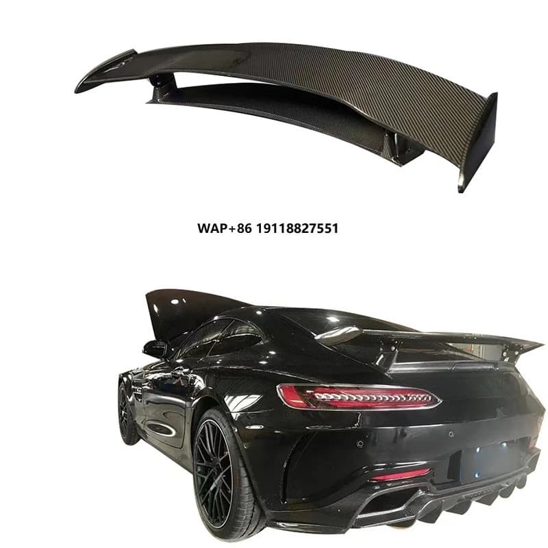 High Quality GTR Style Dry Carbon Fiber Rear Spoiler Rear Wing with LED Light for GT GTS